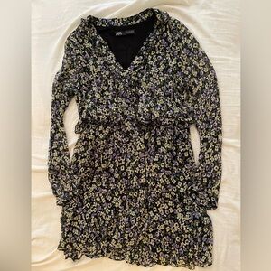 Zara floral dress size small
